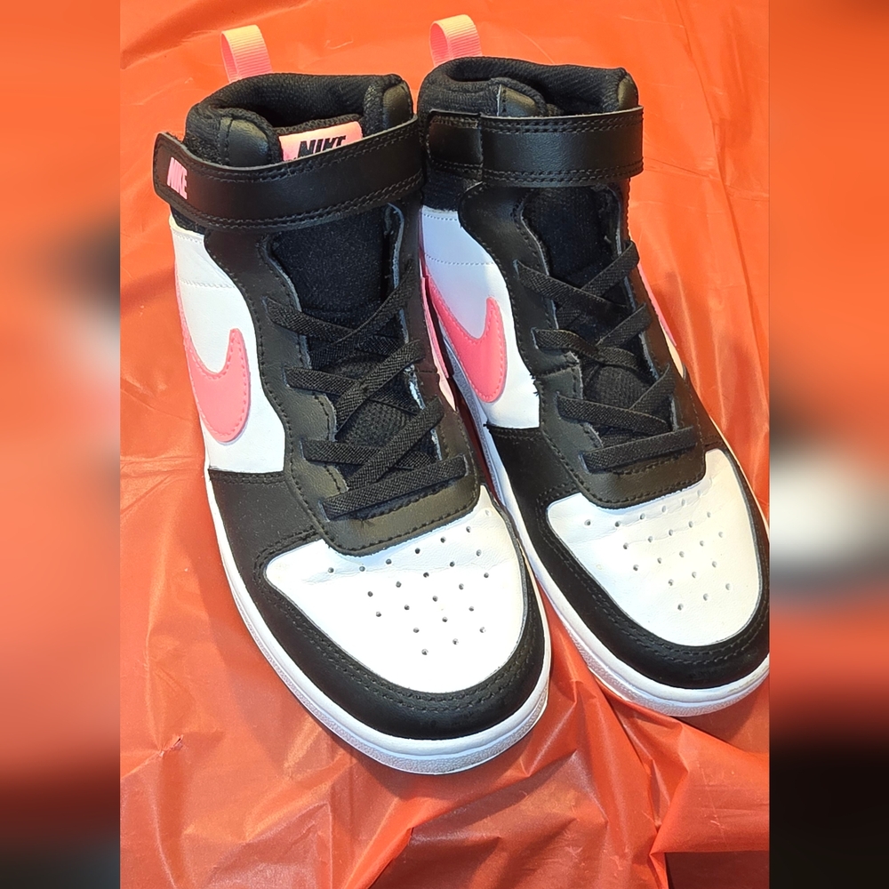 Nike kids 2.5 youth